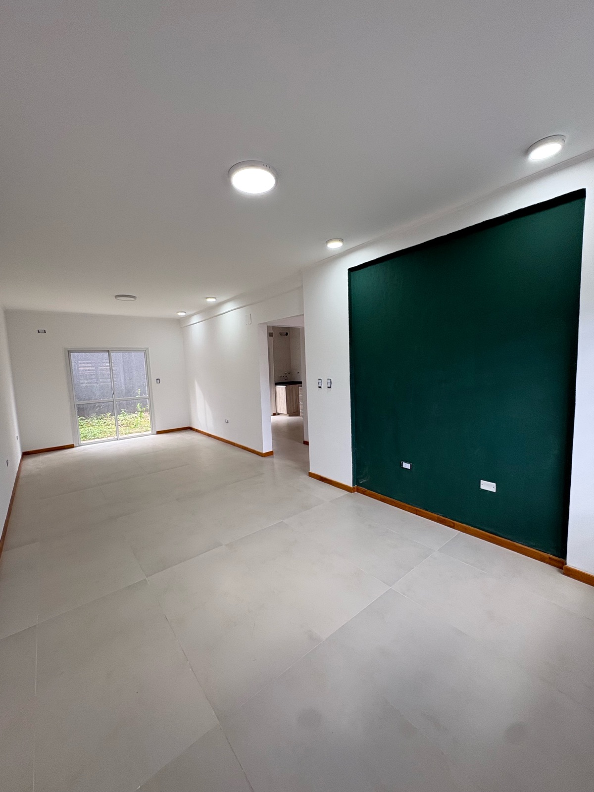 Casa en SAN MARTIN Y BELISARIO ROLDÁN · foto 3